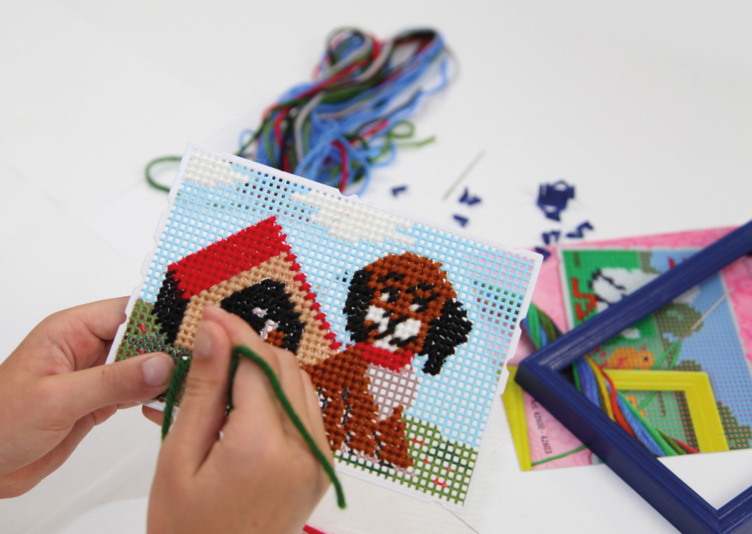 lena-creative-stickbild-42603-hund-stickset image 6