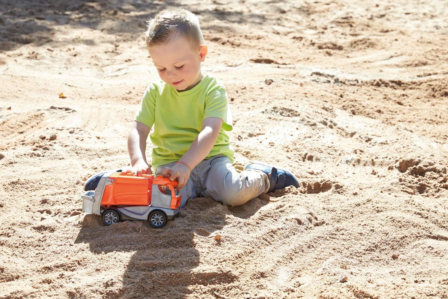 lena-truckies-01623-m-llwagen-22-cm-orange-mit-figur image 3