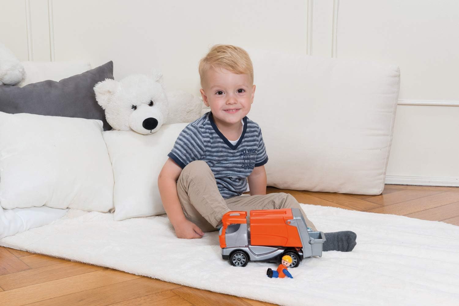 lena-truckies-01623-m-llwagen-22-cm-orange-mit-figur image 4