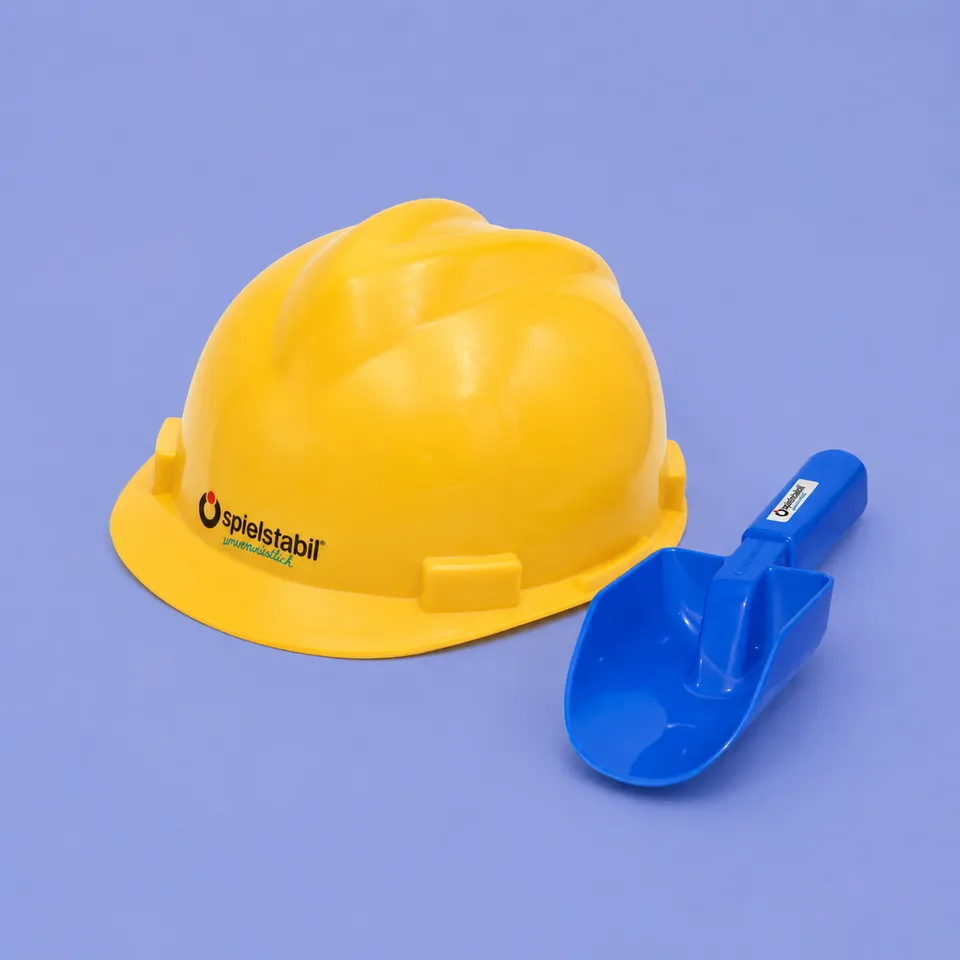 spielstabil-baumeister-set-klein-sandspielzeug-mit-helm image 1
