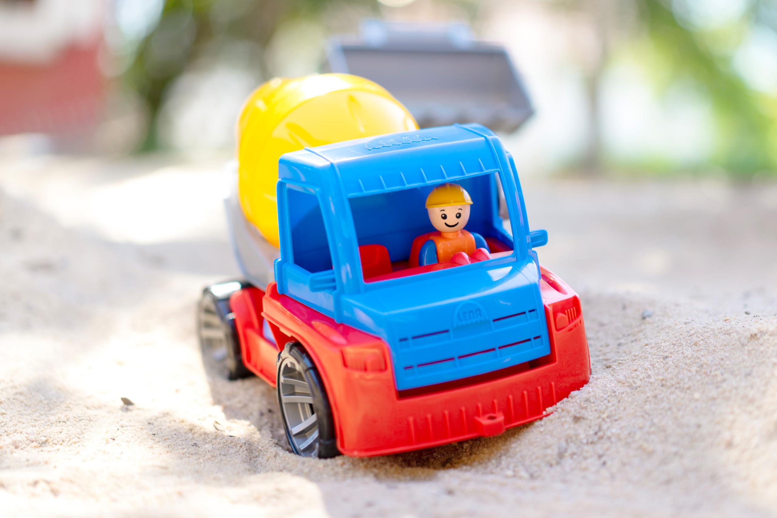lena-truxx-04413-betonmischer-29-cm-mit-spielfigur image 7