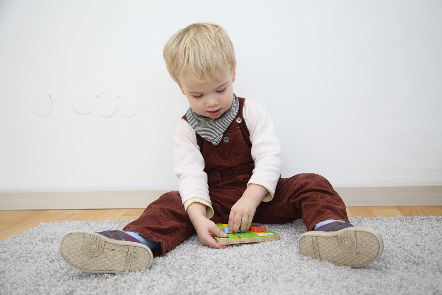 lena-my-first-32142-holzpuzzle-wohnzimmer-4-teile image 7